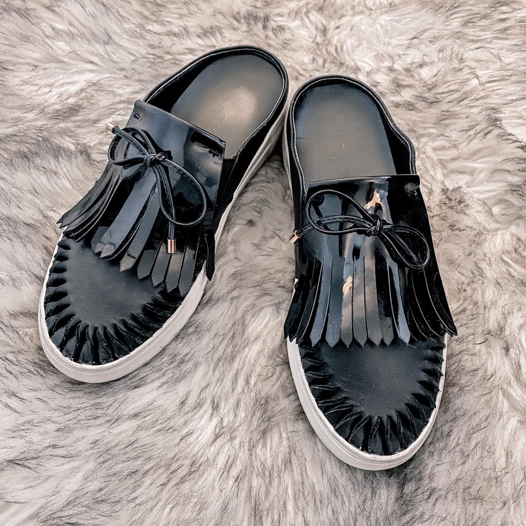 JSlides Platform Sneaker Slides